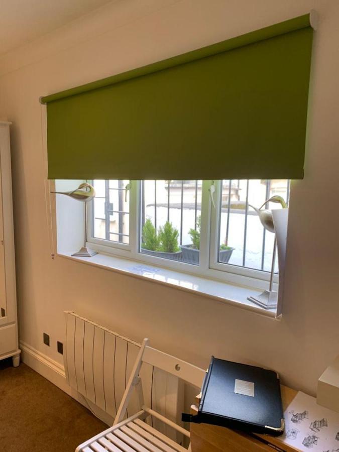 Between Piers, The Stylish Studio Flat In Cannon Place Brighton Eksteriør billede